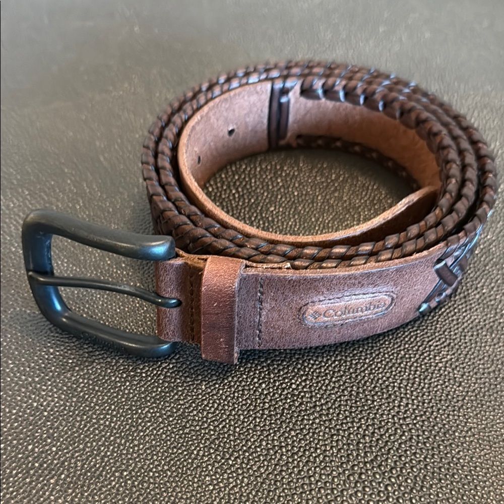 Columbia Men's Brown Leather Braided Belt size 44